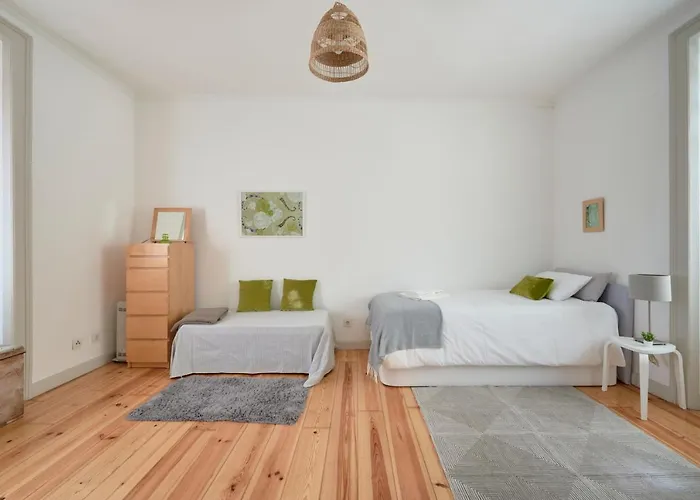 Apartamento Sunny With Balcony! *