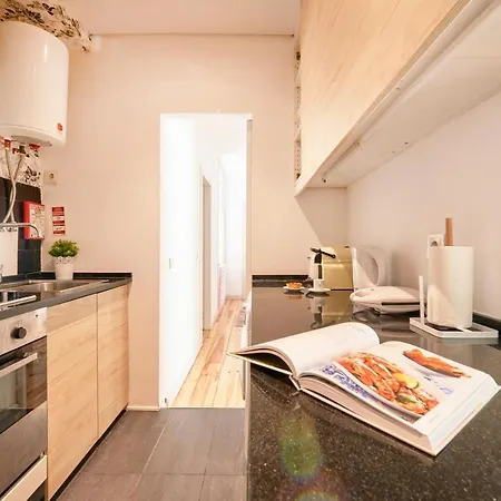 Apartment Sunny With Balcony!