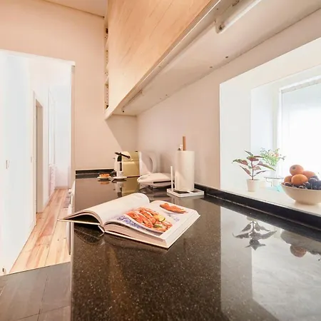 Sunny With Balcony! Lisbon